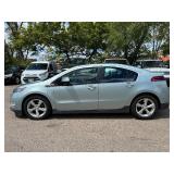 2011 CHEVROLET VOLT PREMIUM *111k Miles* (NO RESERVE)