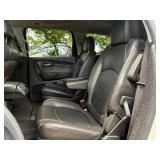 2011 CHEVROLET TRAVERSE LT *No Accidents Reported* (NO RESERVE)