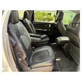 2011 CHEVROLET TRAVERSE LT *No Accidents Reported* (NO RESERVE)