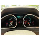 2011 CHEVROLET TRAVERSE LT *No Accidents Reported* (NO RESERVE)