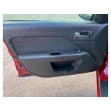 2010 FORD FUSION SE (NO RESERVE)