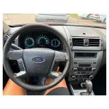 2010 FORD FUSION SE (NO RESERVE)