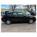 2010 FORD FOCUS SE *98k Miles* (NO RESERVE)