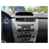 2010 FORD FOCUS SE *98k Miles* (NO RESERVE)