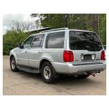 2000 LINCOLN NAVIGATOR *119k Miles | 2 Owner | No Accidents | All Wheel Drive* (NO RESERVE)