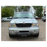 2000 LINCOLN NAVIGATOR *119k Miles | 2 Owner | No Accidents | All Wheel Drive* (NO RESERVE)