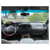 2000 LINCOLN NAVIGATOR *119k Miles | 2 Owner | No Accidents | All Wheel Drive* (NO RESERVE)