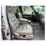 2000 LINCOLN NAVIGATOR *119k Miles | 2 Owner | No Accidents | All Wheel Drive* (NO RESERVE)