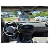 2005 TOYOTA SEQUOIA SR5 *4x4* (NO RESERVE)