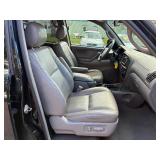2005 TOYOTA SEQUOIA SR5 *4x4* (NO RESERVE)