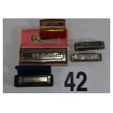 Lot of Vintage Collectable Harmonica