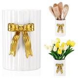 LemonRoad Gold Bow Ceramic Utensil Holder 3D Handmade Gold Kitchen Decor Gifts Cooking Utensil Crock with Scalloped Preppy Caddy Pen Holder Vase Vintage Retro Graduation Gift for College Students