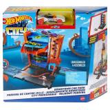 Hot Wheels City Toy Car Track Set, Downtown Car Park Playset with 1:64 Scale Vehicle, 4 Levels, Working Lift & Exit Chute