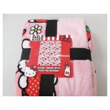Hello Kitty plush throw 50 x 60 inc...