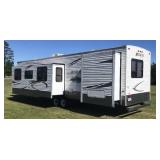 2011 Keystone 39