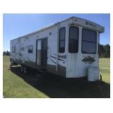 2011 Keystone 39