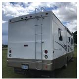 2003 Damon Daybreak 34