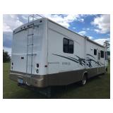2003 Damon Daybreak 34