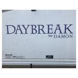 2003 Damon Daybreak 34