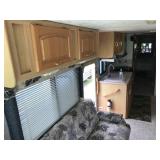 2003 Damon Daybreak 34