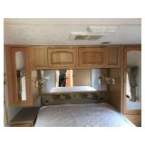 2003 Damon Daybreak 34