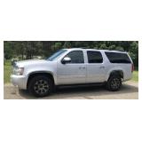 2011 Chevrolet Suburban 1500 4X4