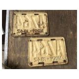 Vintage Pair 1942/43 Minnesota Wartime License Plates