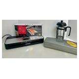 Fresko Vacuum Sealer, French Press & Hamilton Beach Carving Knife Mixed Lot