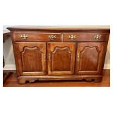 Thomasville Sideboard Buffet Cabinet 55 X 18 X 35 in