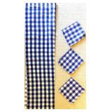 Blue & White Linen Tablecloth & Napkins Mixed Lot