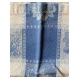 Blue & White Linen Tablecloth & Napkins Mixed Lot