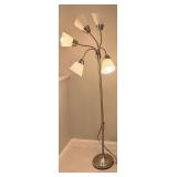 White Molded Plastic Rolling Chair & Five-Head Floor Lamp Mixed Lot