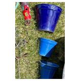 Garden Decor Mixed Lot With Fire Pit Screen & Planter Pots