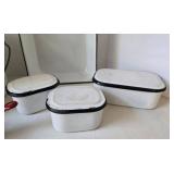 Vintage Enamelware Kitchen Lot (Lot of 6)