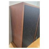 Vintage Rectilinear Speakers (Lot of 2)
