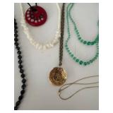 Mixed Costume Jewelry Necklace Lot