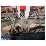 Jade, Baggallini, Esprit & Qantas Travel Bags Mixed Lot