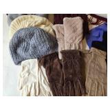 Mixed Lot Winter Hats, Scarves & Gloves