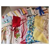 Vintage Kitchen Linens Tablecloths, Aprons & Towels Mixed Lot