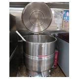 BLODGETT COMMERCIAL STEAM KETTLE WITH SPOON