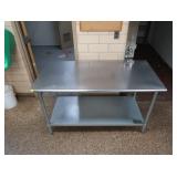 NSF STAINLESS STEEL TABLE