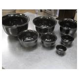 NESTED 7 BOWL SET