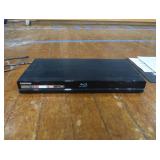 BLUERAY CD/DVD PLAYEER AND MAGNAVOX DUEL PLAYER