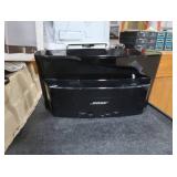 NEW IN BOX BOSE SOUNDDOCK SYSTEM - OLD IPOD PLUG IN