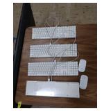 4 APPLE COMPUTOR KEYBOARDS AND 2 APPLE MAGIC COMPUTOR MICE