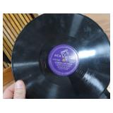 VINTAGE RECORDS AND PLAYER