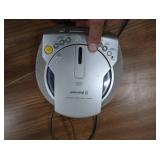 2 CD PLAYERS