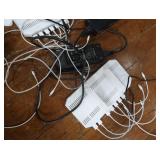 2 UNITEK 120W 10 PORT USB SMART CHARGING STATIONS + 2 SWITCH ADAPTORS