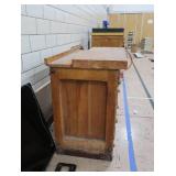 ANTIQUE WORK BENCH