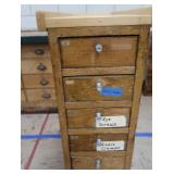 UNIQUE CABINET